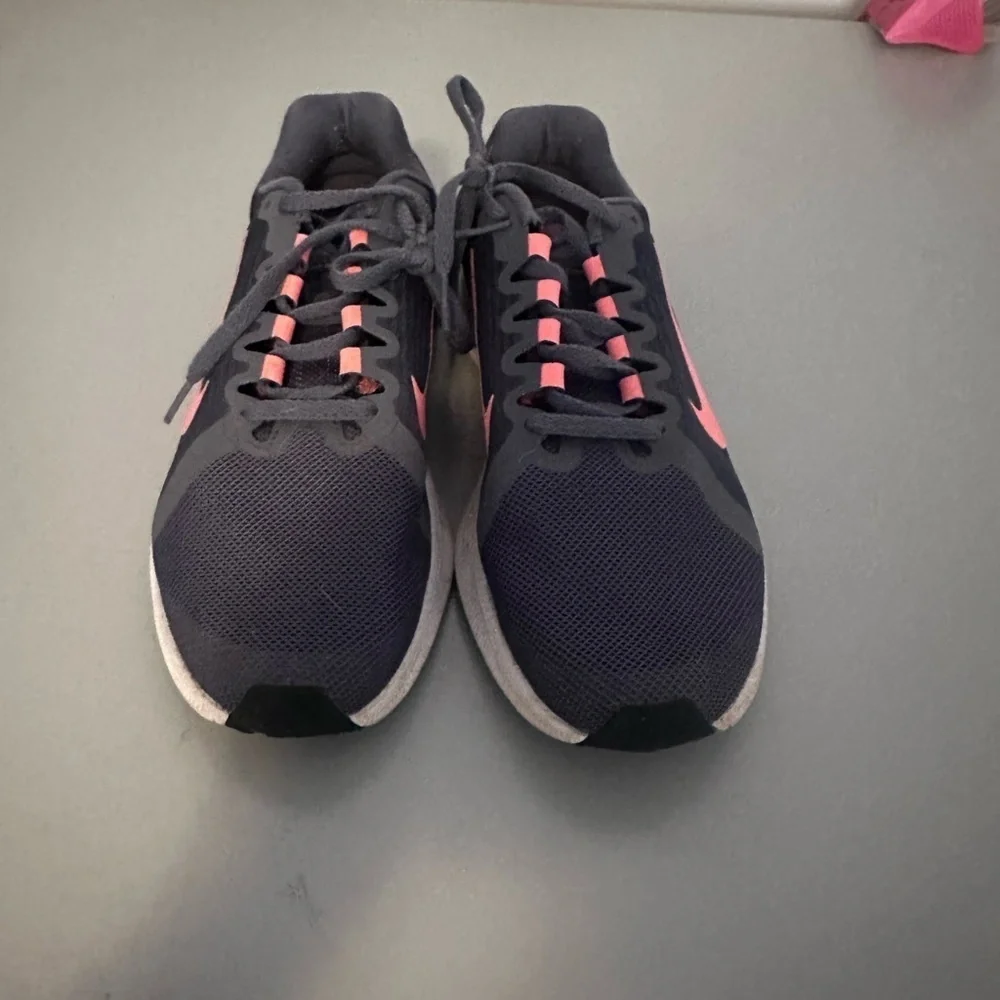 Nike Blue and Pink Athletic Shoes with Breathable Mesh